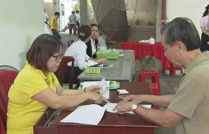 Sóc Trăng khẩn trương chi trả lương hưu theo mức điều chỉnh mới  (19-07-2024)